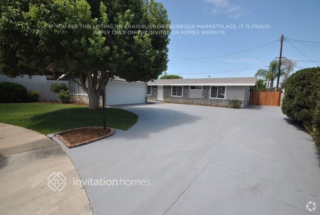 Building Photo - 226 S Louise Pl Rental