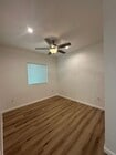 Photo - 14529 Hartland St