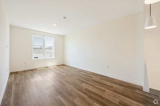 1BR, 1BA - 690SF - Living Room - NEXEN