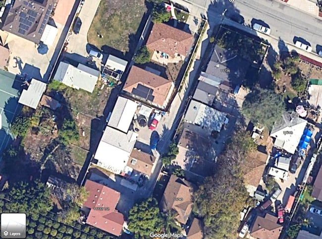 Photo - 11732 Killian St