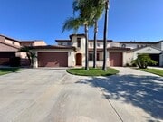 Photo - FOR LEASE: Stunning expansive 3 Bedroom Re... House