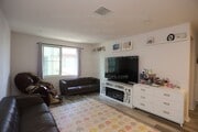 Photo - 535 S Motif St House