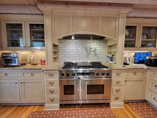 Photo - Entire residential home hosted by 3M1S | HOME