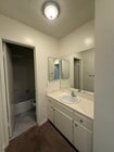Wellesley 104 Bathroom - 1319 Wellesley Ave