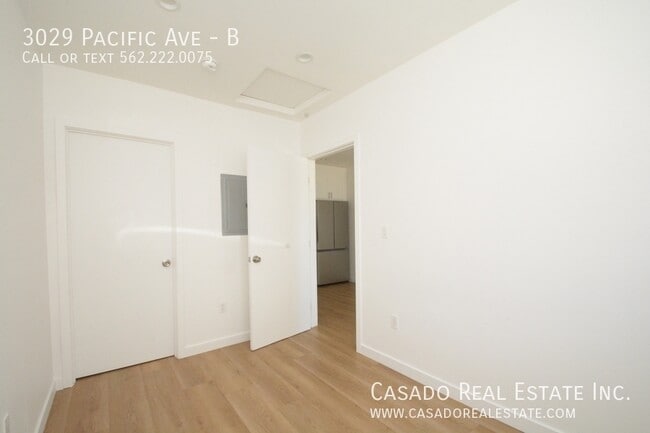 Photo - 3029 Pacific Ave Unit B