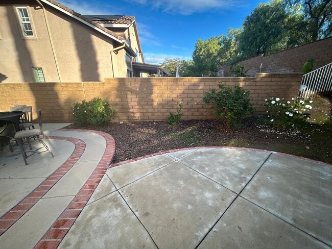 Photo - 6016 Sunflower St