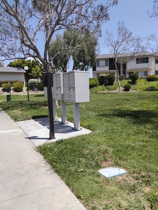 Bayshore south - 3508 Driftwood Pl