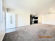Photo - 114 W 50th St