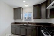 Photo - 14916 Wyandotte St
