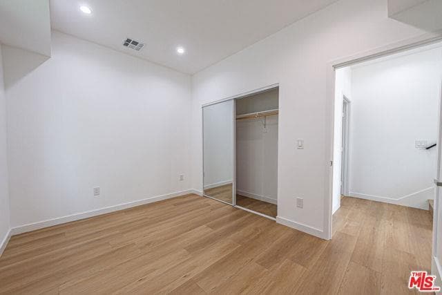 Building Photo - 5251 Agnes Ave Rental