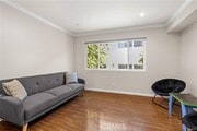 Photo - 608 Hawthorne St Townhome