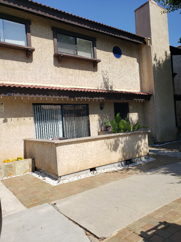 Photo - 514 Coronado Ave Unit #B
