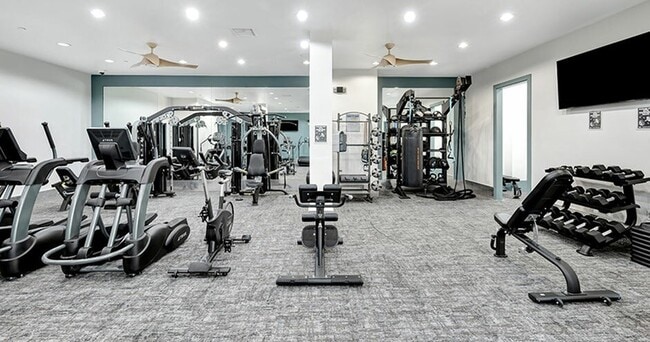 Fitness-Center-01-Iconic-on-Alvarado-San-Diego-8 - Iconic on Alvarado: Off-Campus Student Hou...