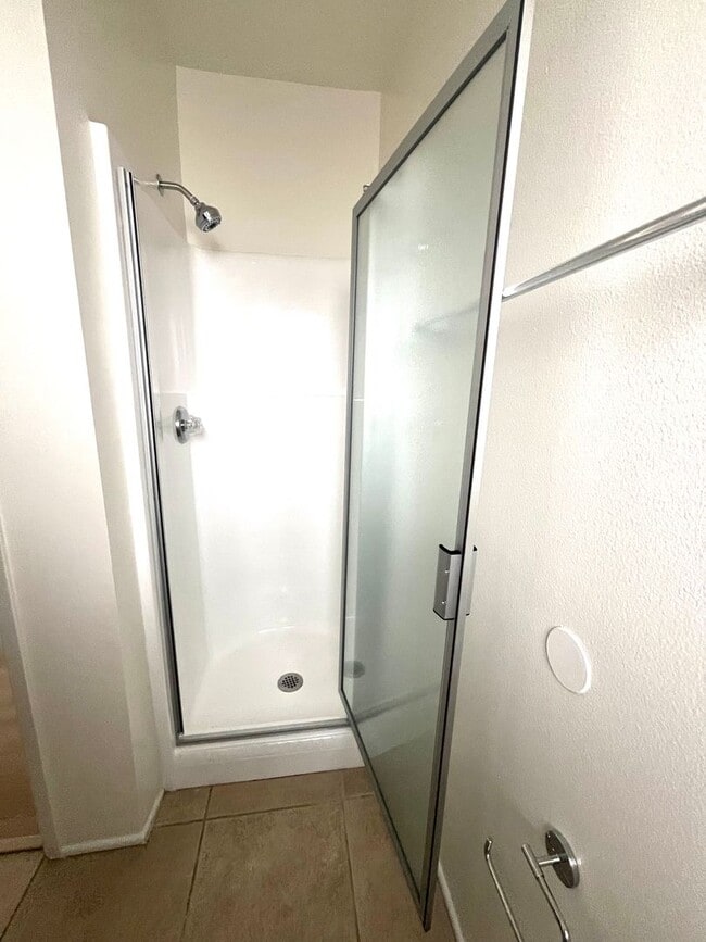 Photo - 2 bed 2 bath ocean view Stand alone bungalow by the beach Unit A