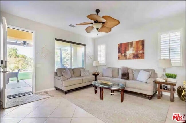 Building Photo - 82118 Hopkins Dr Rental