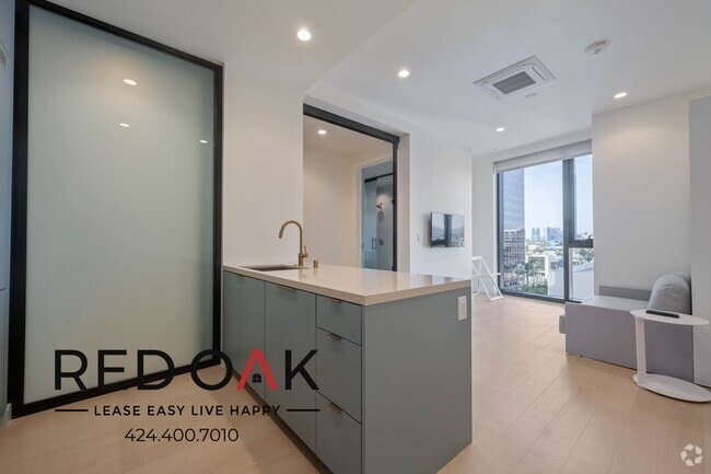 Building Photo - 6401 Wilshire Blvd Rental