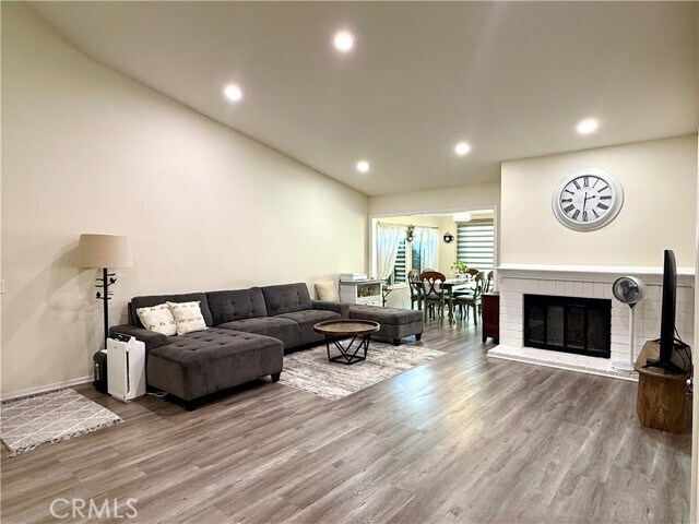 Photo - 2219 Dublin Ln