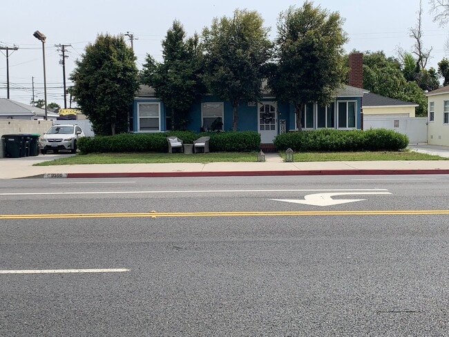 Building Photo - 9350 Flower St