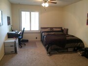 Photo - Spacious 1 Bedroom House Unit in Pheasant Creek
