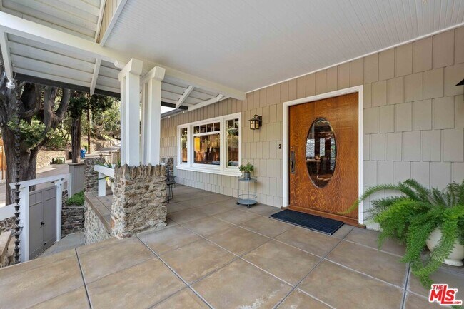 Photo - 8050 Jovenita Canyon Dr