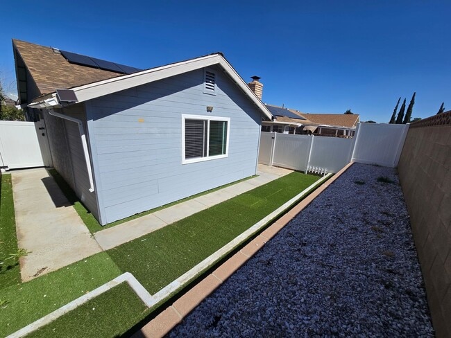 Photo - 2902 E Ave R12