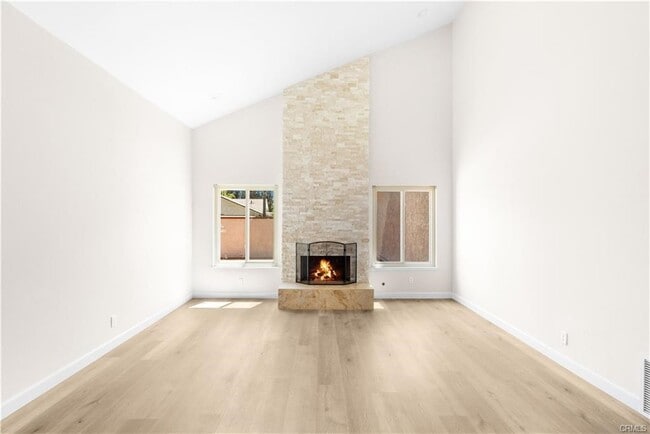 Photo - 23992 Via La Coruna