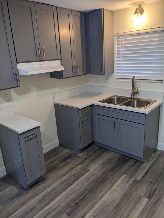 Photo - 2900 Lemon St Unit A