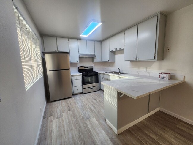 Photo - Alamo Apartments 6341 Unit H