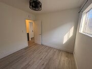 Photo - HOBART BLVD INC Unit 11