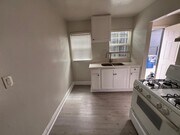 Photo - 849 1/2 West 84th Street
