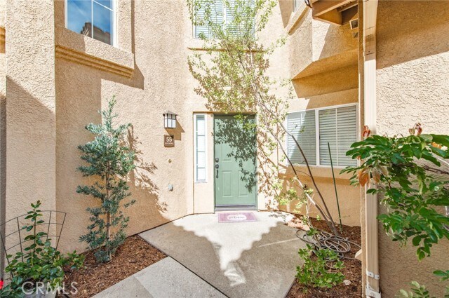 Photo - 55 Waxwing Ln