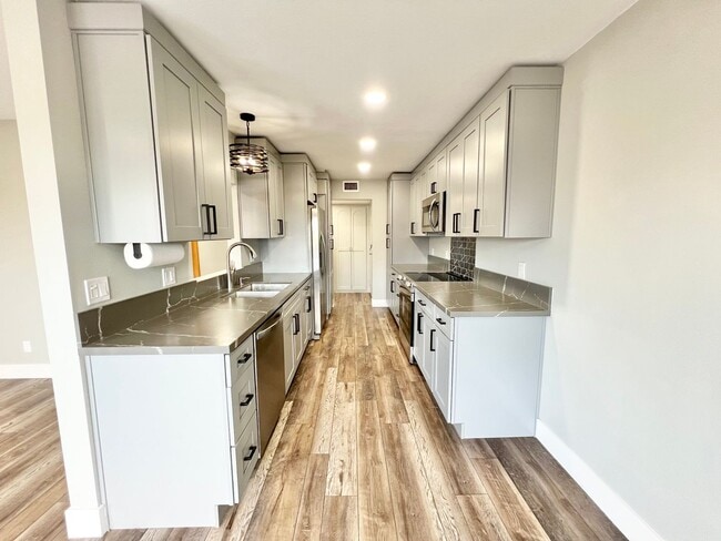 Photo - Spacious 2 Bedroom, 2 Bath Condo in Desira...