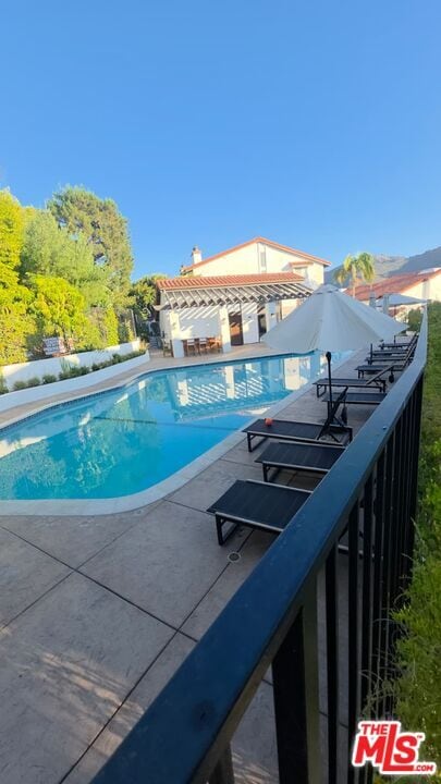 Photo - 1654 Michael Ln