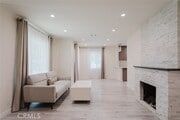 Photo - 16155 Hamlin St