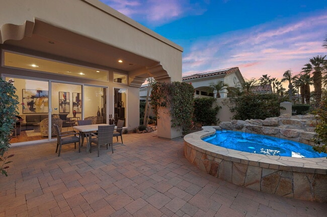 Photo - 704 Mission Creek Dr