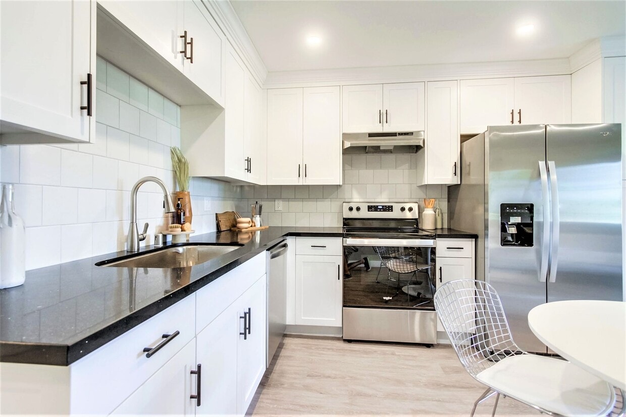 Floor Plan - 3 Bed 3 Bath 