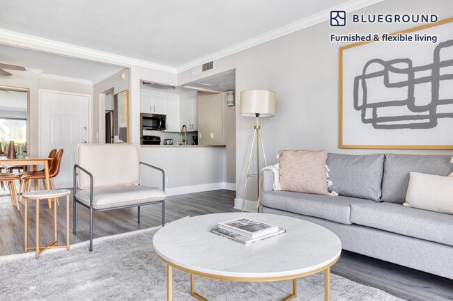 Photo - 6333 Canoga Ave Unit FL2-ID694