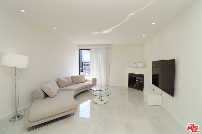 Photo - 625 S Berendo St Unit 310