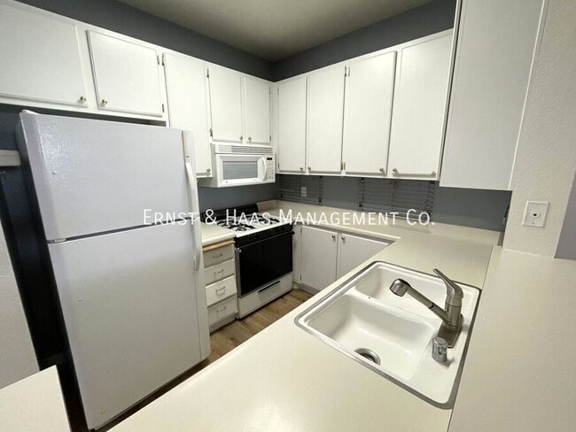 Photo - 535 Magnolia Ave Unit #114