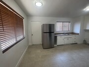 Photo - LA 476 Saighar Unit B