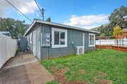Photo - 1222 Willowside Ter