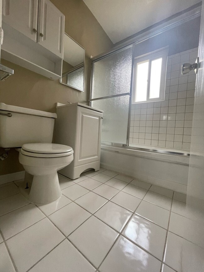 Photo - Santa Fe Apartments LB (West Long Beach)