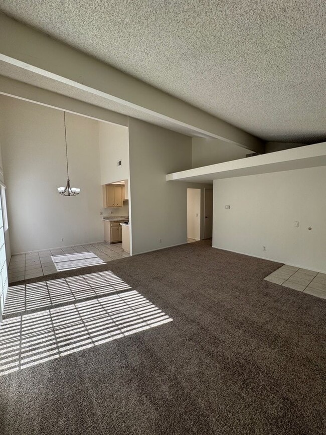 Photo - Orchard Lane Condo for Rent near the 101 F...