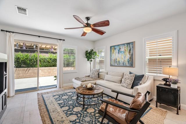 Photo - 2175 Honeybee St