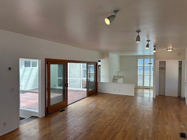 Building Photo - 6894 Pasado Rd Rental