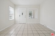 Photo - 1464 1/2 W 35th Pl Apartment