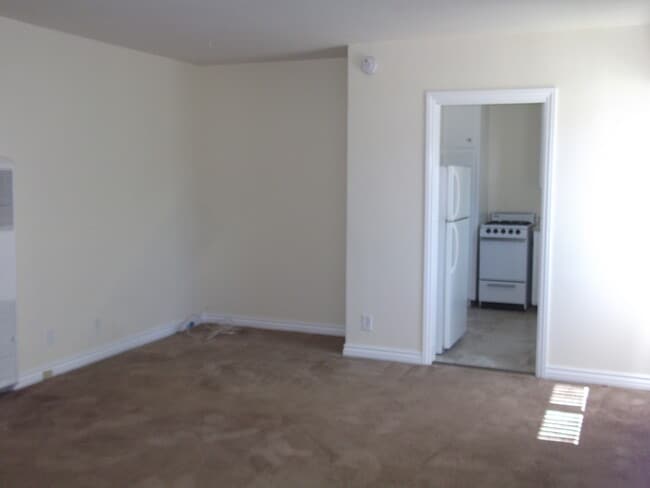 Living Area - Park Seville