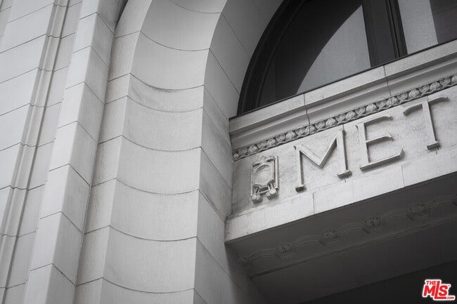 Photo - 315 W 5th St Unit 311