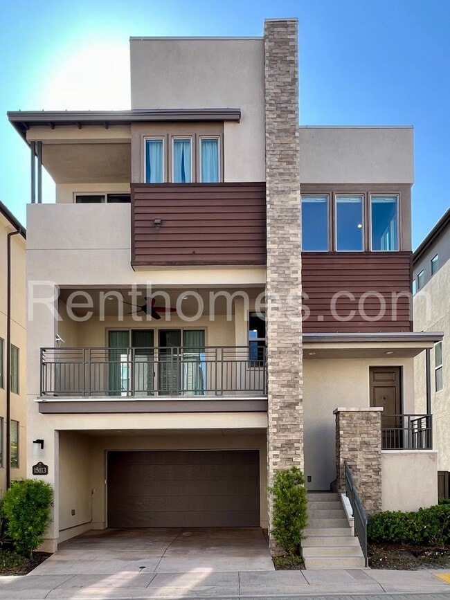 Photo - 15113 Lincoln Lp House