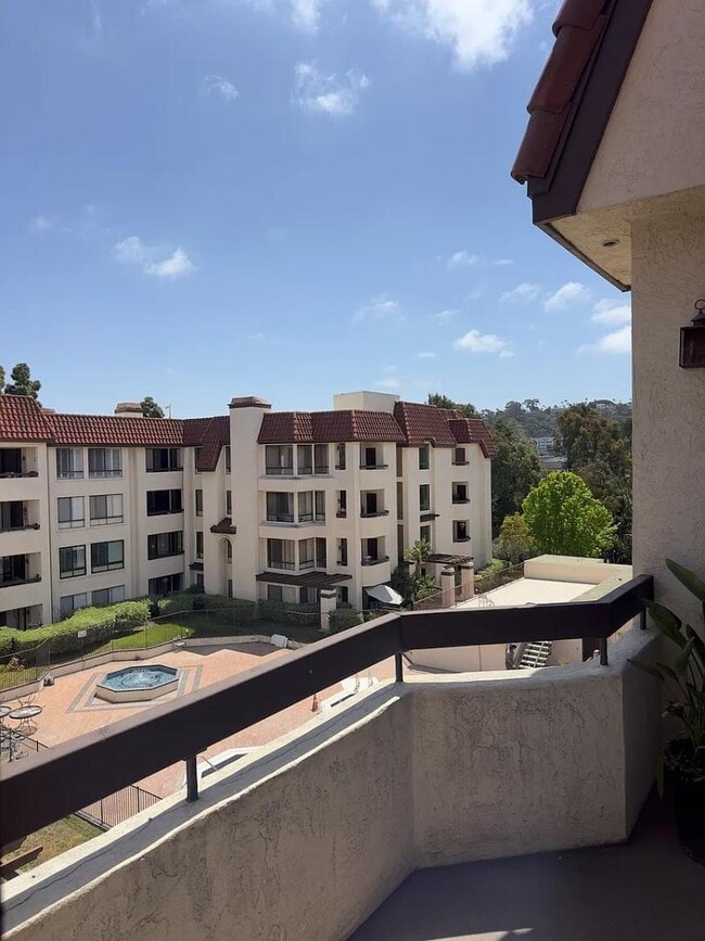 Photo - 5875 Friars Rd